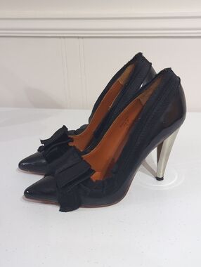Lanvin for H&M black ribbon bow patent leather heels - size 38